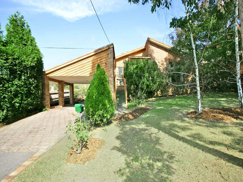 24 Ely Street, Eltham, Vic 3095 Property Details