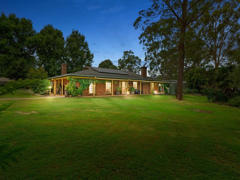 17 Mulbring Street, Ellalong, NSW 2325 Property Details