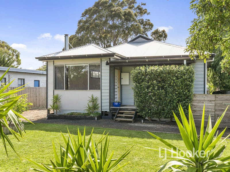 15 Wimbledon Road, Wimbledon Heights, VIC 3922