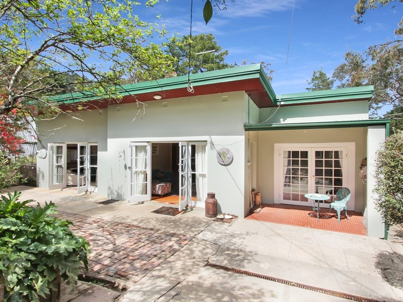 44 Kalinda Road, Bullaburra, NSW 2784 Property Details