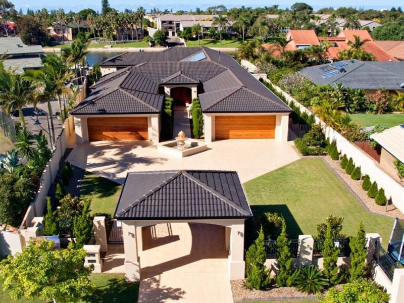 5 Intrepid Drive, Mermaid Waters, QLD 4218