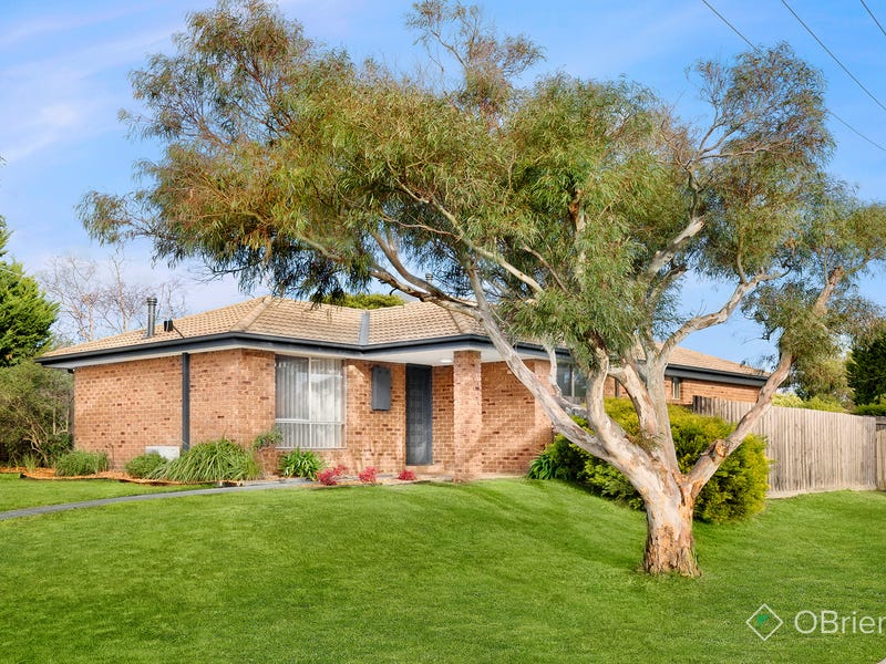 9 Cindy Court, Somerville, Vic 3912 Property Details