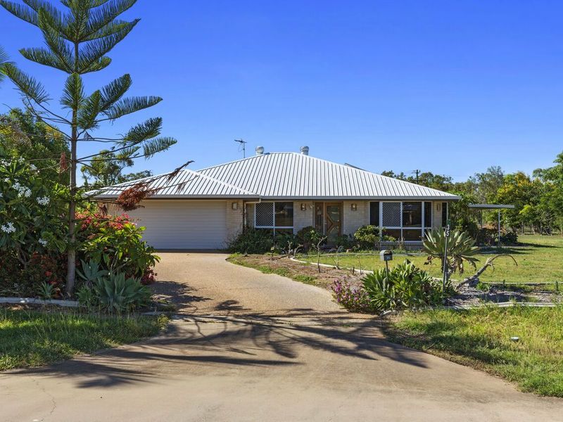 35 Robertson Rd, Gracemere, Qld 4702 Property Details
