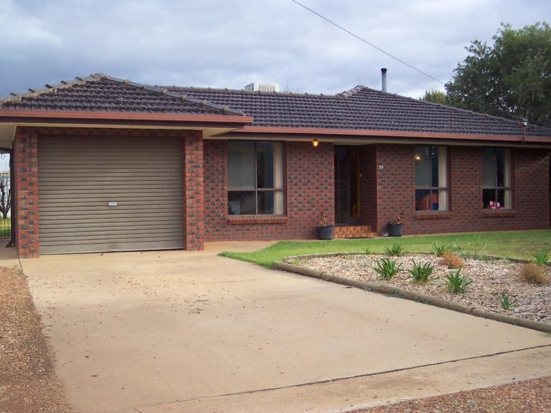 39 Leaver Street, Yenda, NSW 2681