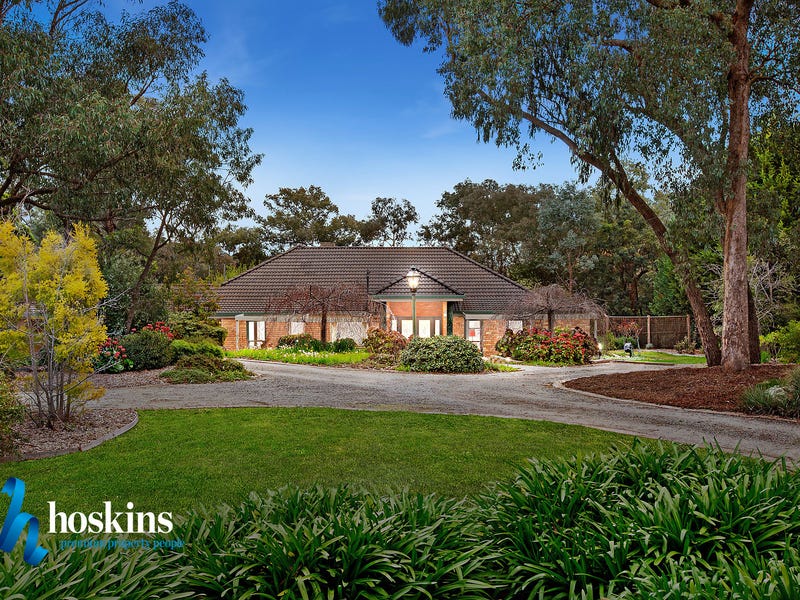5759 Knees Road, Park Orchards, VIC 3114