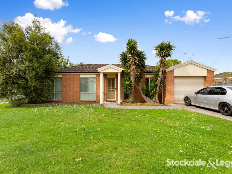 8 Chestnut Avenue, Morwell, VIC 3840 - realestate.com.au