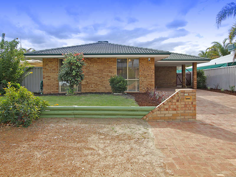 18 Woodleigh Gardens, Ballajura, WA 6066 Property Details