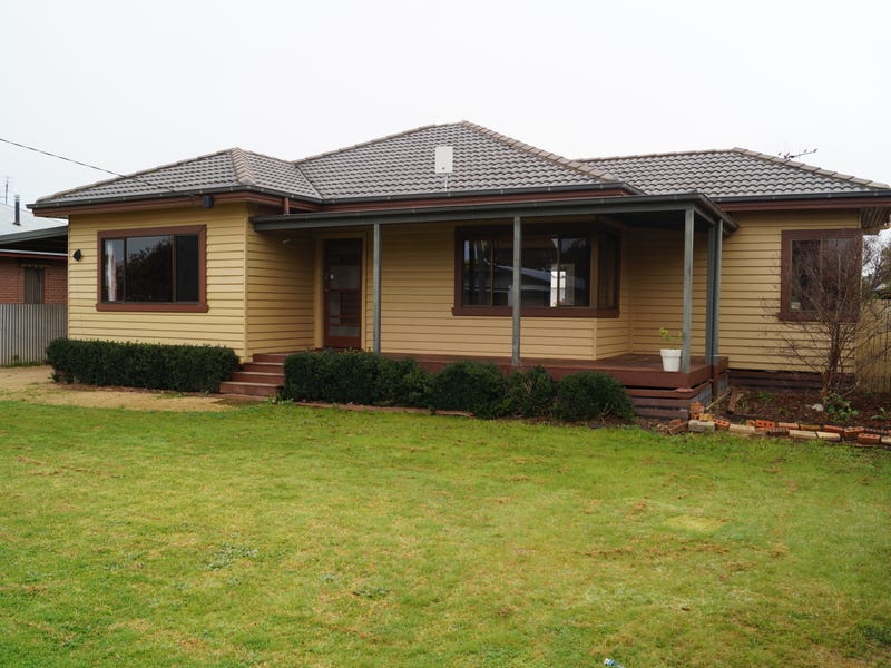1 Mae Street, Numurkah, Vic 3636 Property Details