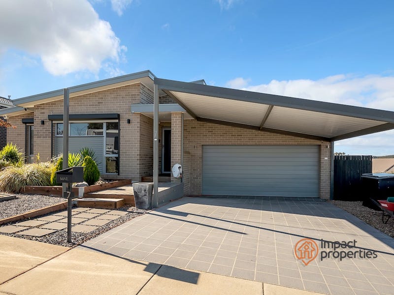 7 Bieundurry Street, Bonner, ACT 2914 House for Sale