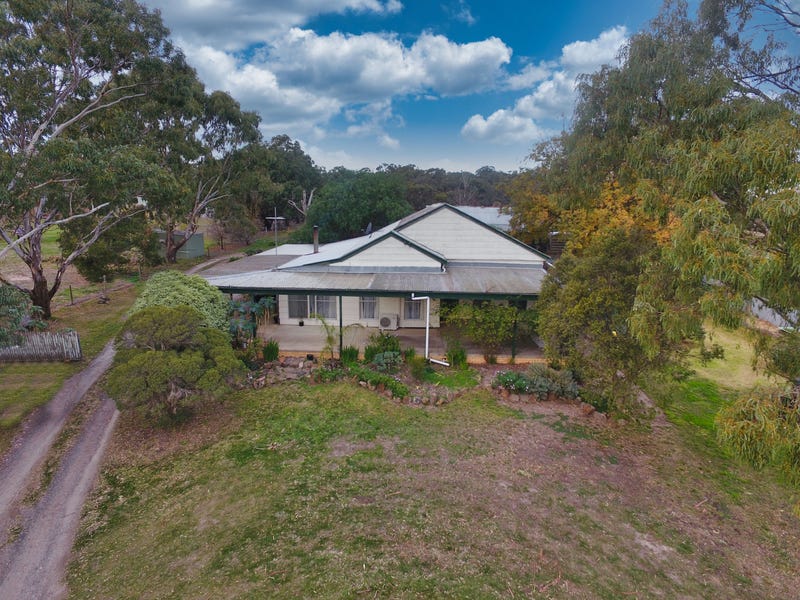 110 Campbell Street, Ararat, Vic 3377 Property Details