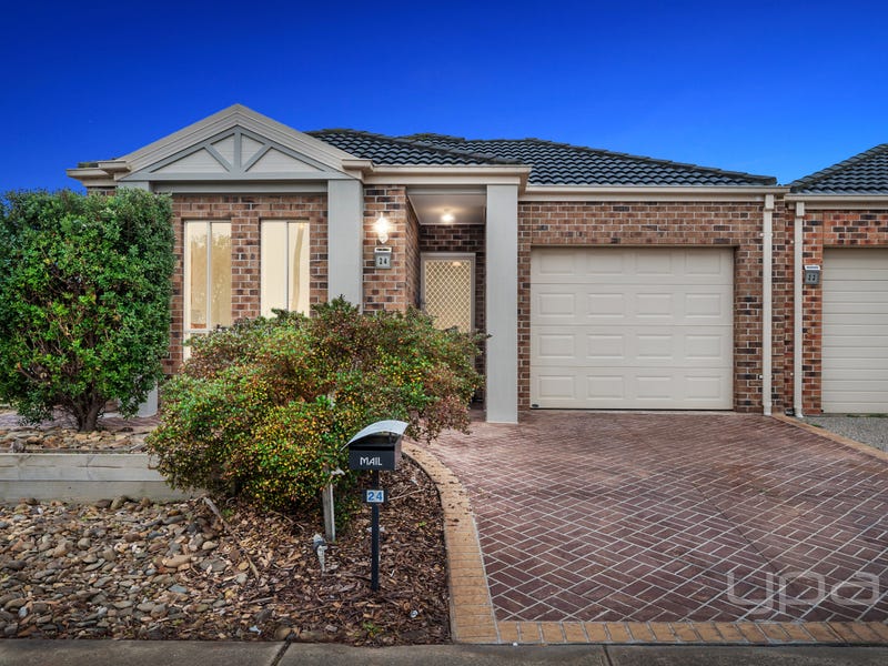 24 Acumin Street, Brookfield, Vic 3338 House for Sale