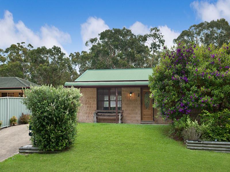 16 Watt Street, Windermere Park, NSW 2264