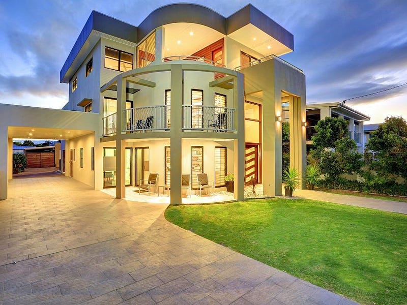 3 Esplanade, Woodgate, Qld 4660 Property Details