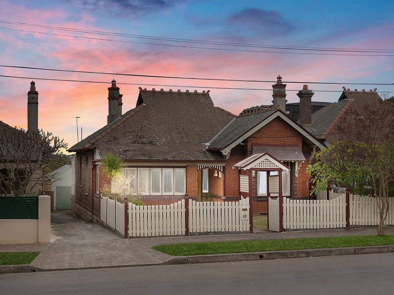 18 Challis Avenue, Dulwich Hill, NSW 2203 House for Sale