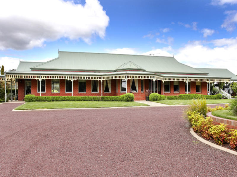 85 Old Weir road, Murchison, Vic 3610 Property Details