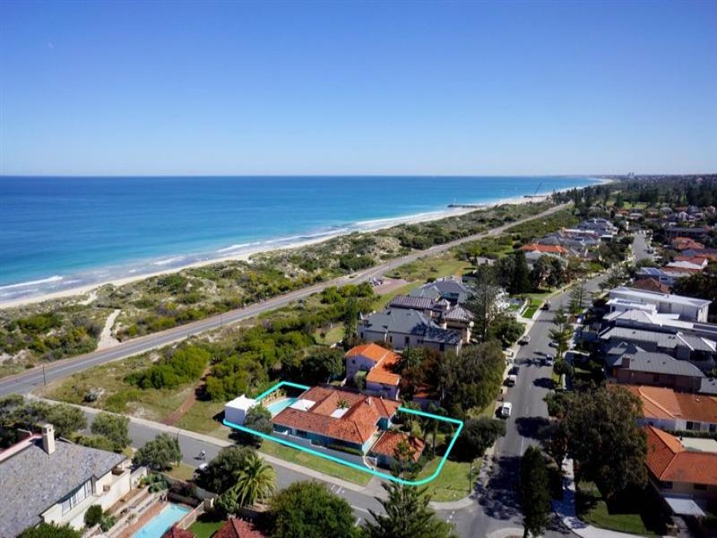 68 Branksome Gardens, City Beach, WA 6015