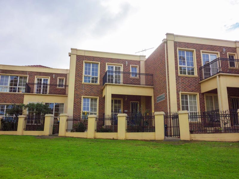 3/137B Woodland Street, Essendon, Vic 3040