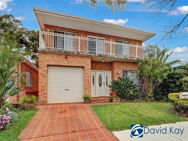 2/1 Olive Crescent, Peakhurst, NSW 2210 Property Details