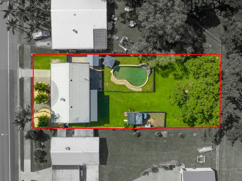 70 Irene Street, Mooroobool, QLD 4870