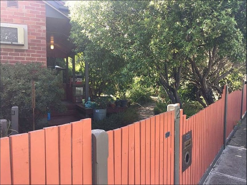 2 Outlook Road, Coburg North, VIC 3058 2 Outlook Road, Coburg North, VIC 3058