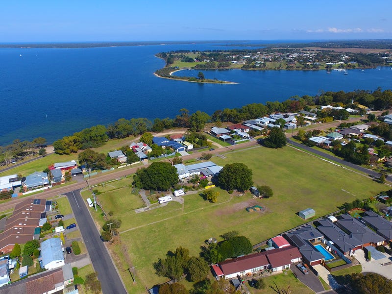 8 Newlands Drive, Paynesville, Vic 3880