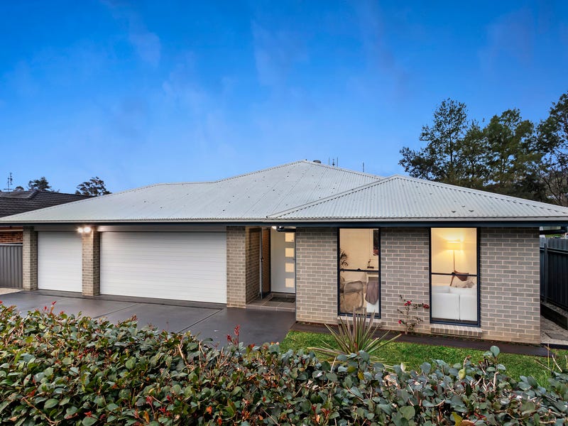 15 Hamilton Street, NSW 2325 Property Details