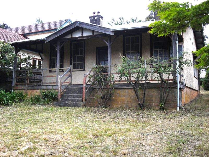 75 Darley Street, Katoomba, NSW 2780 Property Details