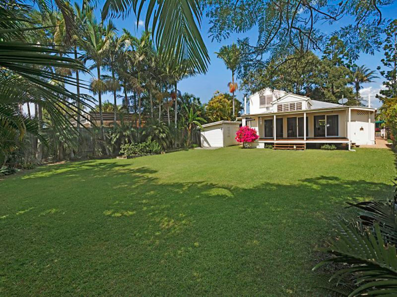 210 Broadwater Avenue West, Maroochydore, Qld 4558 Property Details