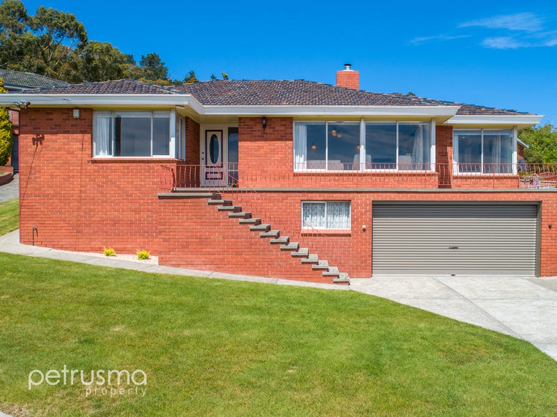 5 Avoca Street, Lindisfarne, Tas 7015 Property Details