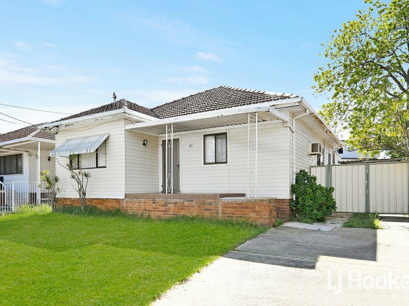 43 Strickland Street, Bass Hill, NSW 2197