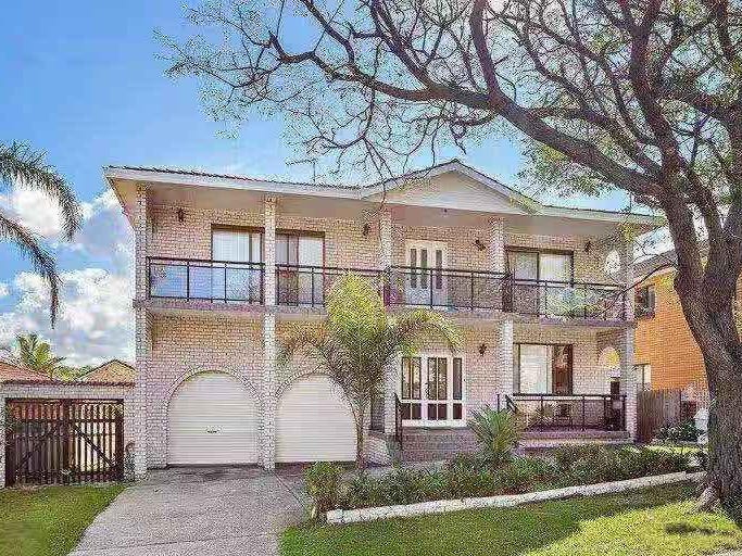 56 Minda Crescent, Oak Flats, NSW 2529 House for Sale 56 Minda Crescent, Oak Flats, NSW 2529 House for Sale