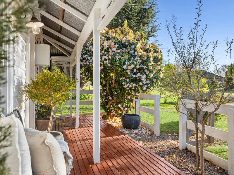 22 Stanhope Street, Daylesford, Vic 3460 House for Sale