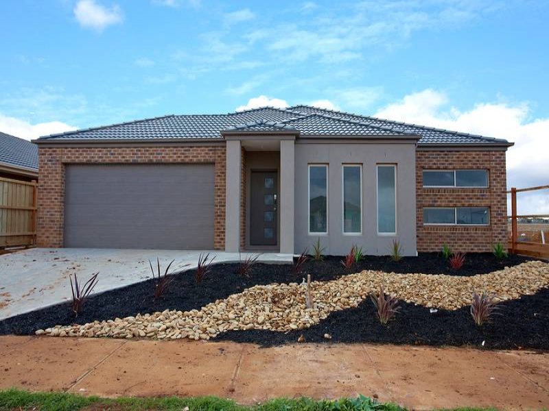 88 Botanica Springs Brookfield, Melton, Vic 3337 Property Details