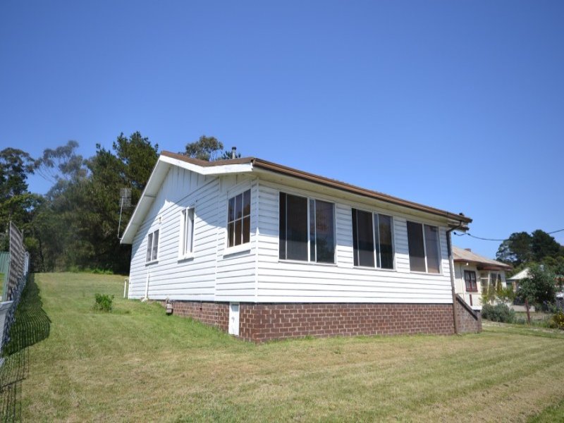 90 Bowral Road, Mittagong, NSW 2575 Property Details