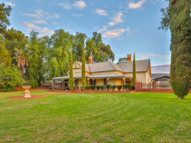 220 Morpung Avenue, Irymple, Vic 3498 Property Details