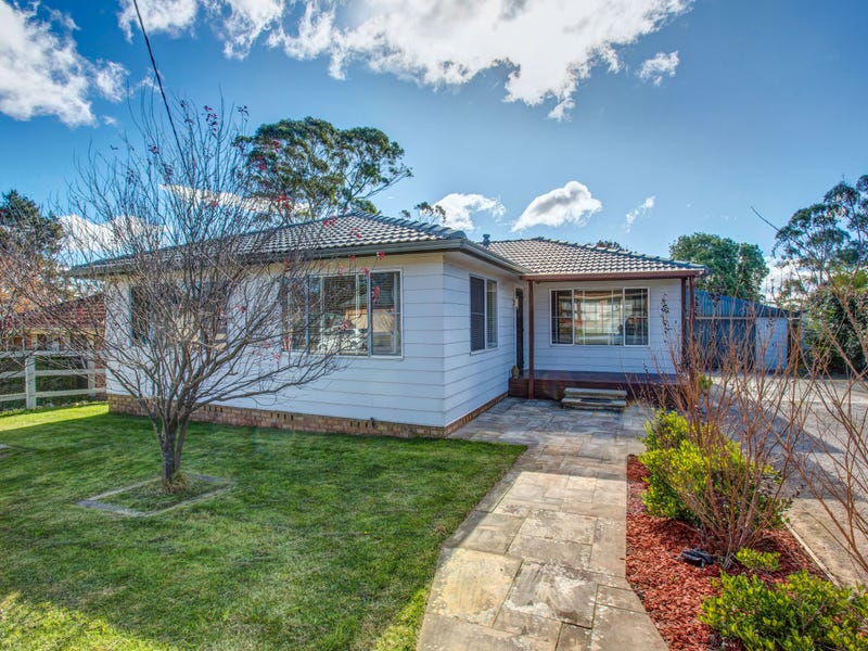 8 Jane Street, Hill Top, NSW 2575