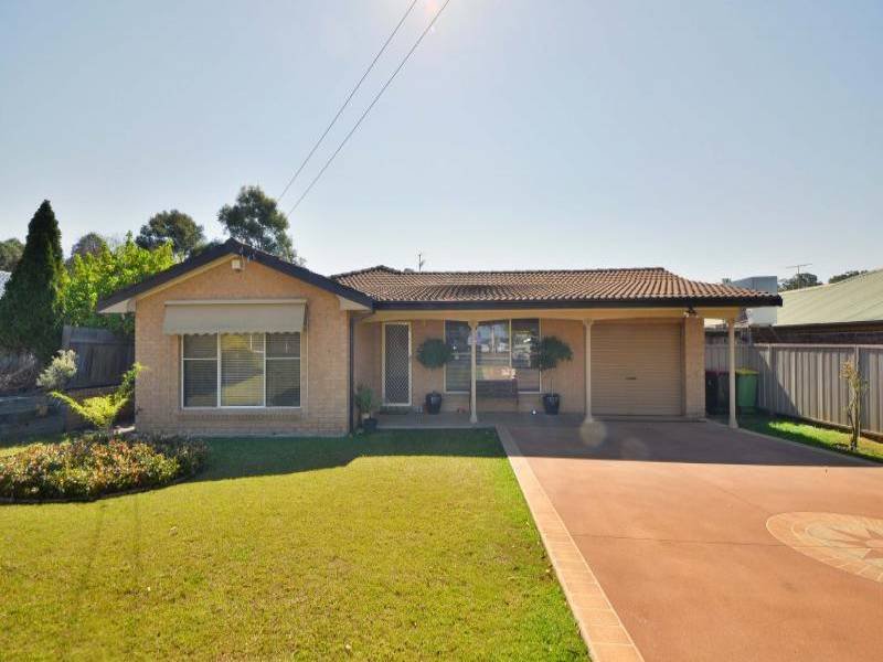 13 Macquarie Road, Wilberforce, NSW 2756