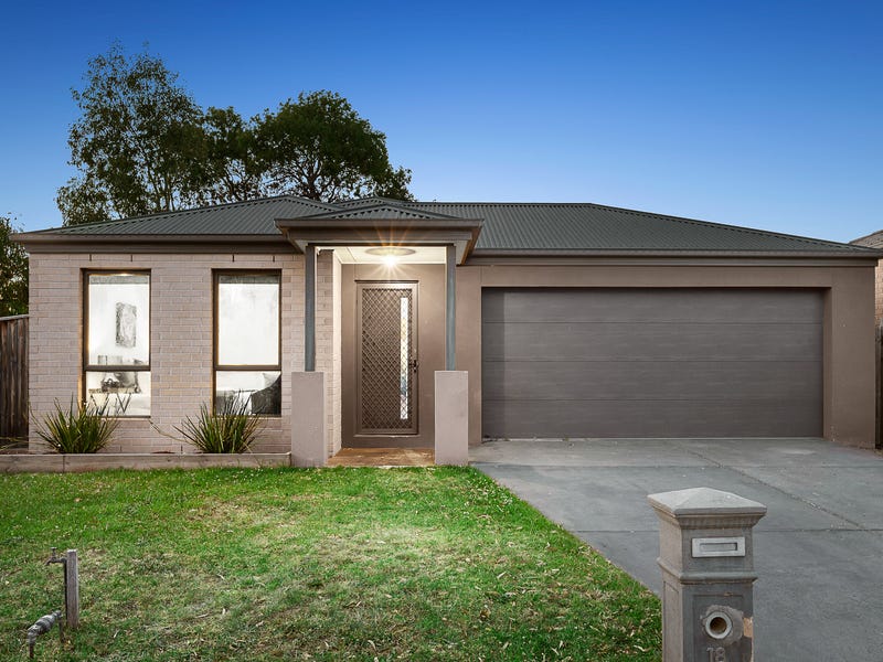 18 Wallaroo Way, Doreen, Vic 3754 Property Details