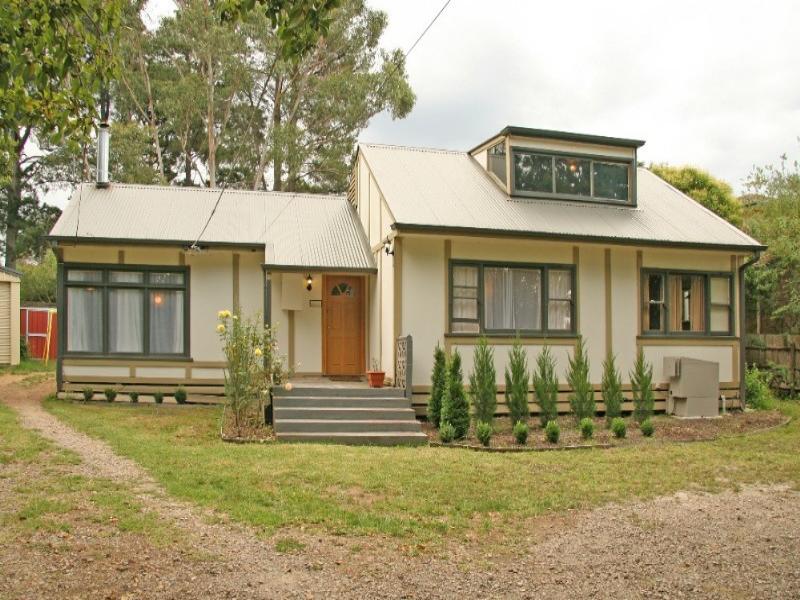 19 Greenhills Ave, Montrose, Vic 3765 Property Details