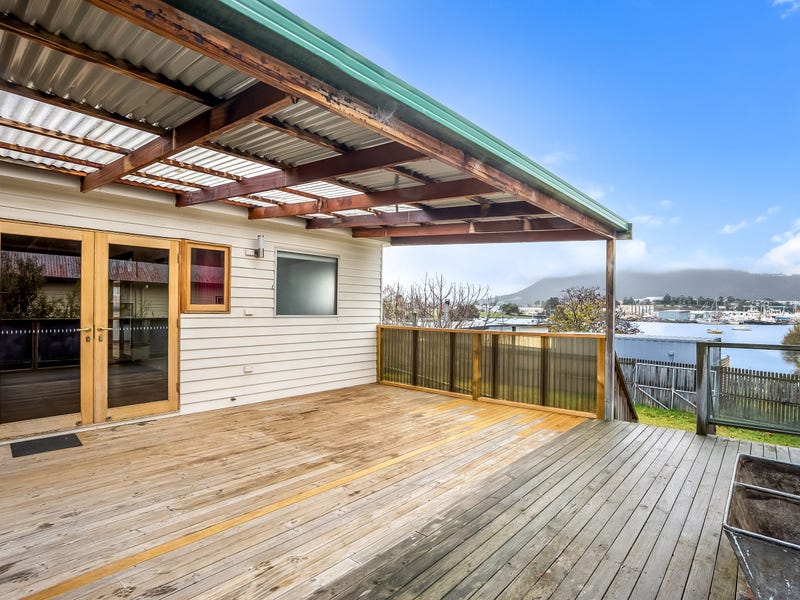 69 Gepp Parade, Derwent Park, TAS 7009