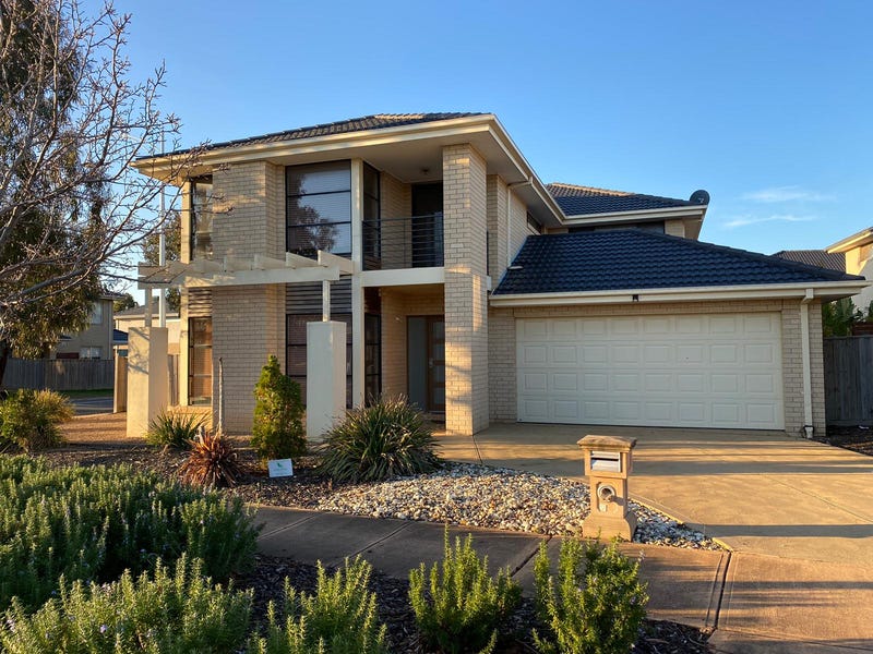 27 The Esplanade, Point Cook, VIC 3030