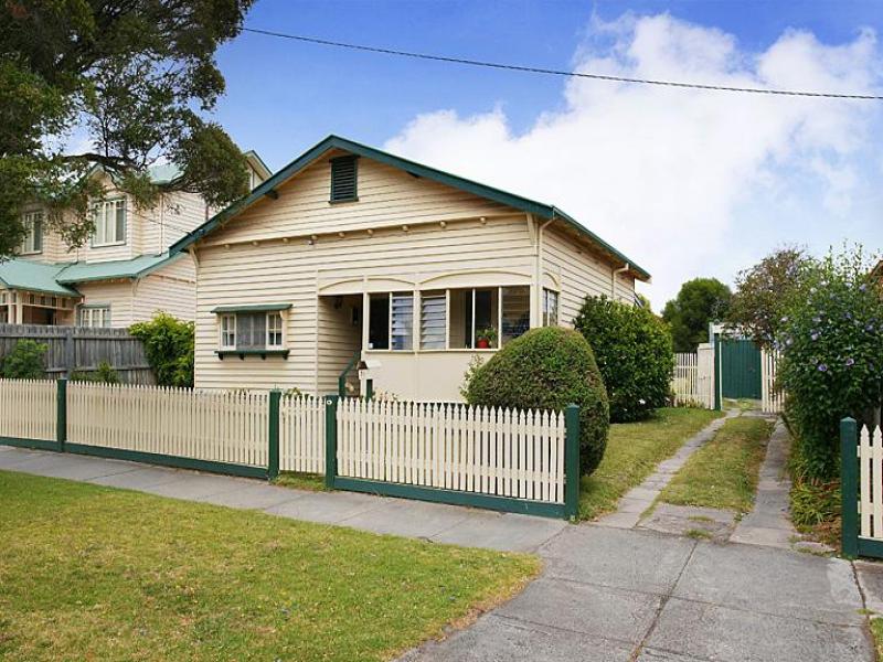 31 Mimosa Road, Carnegie, VIC 3163