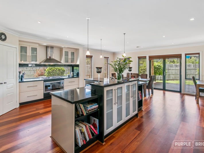 49 Manorwoods Drive, Frankston, Vic 3199 Property Details