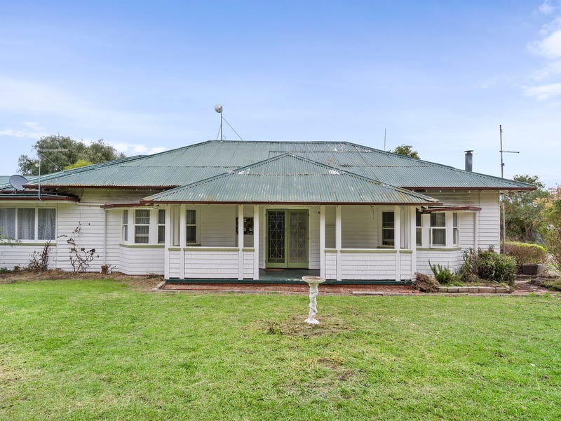 13 Coulston Street, Beeac, Vic 3251 House for Sale