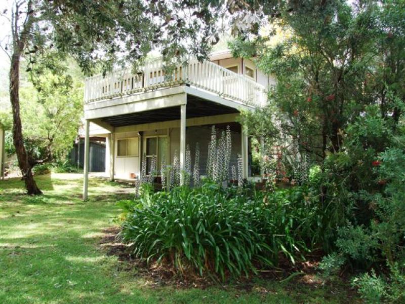 76 Honeysuckle Grove, Silverleaves, Vic 3922 Property Details