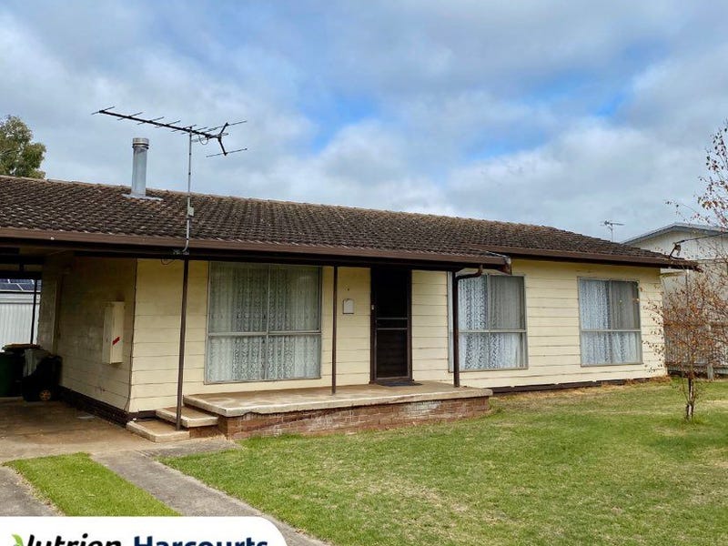 Property 136144442, Casterton, Vic 3311 Property Details