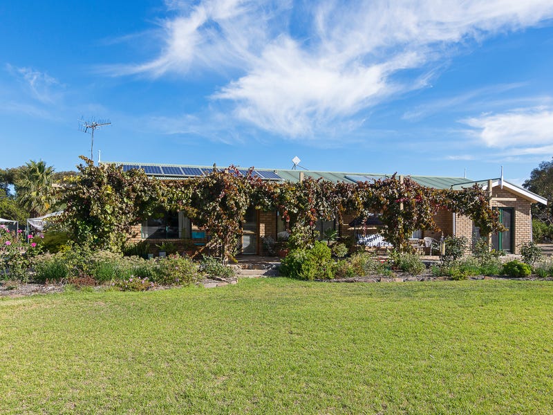 14 Stirling Street, Milang, SA 5256 Property Details