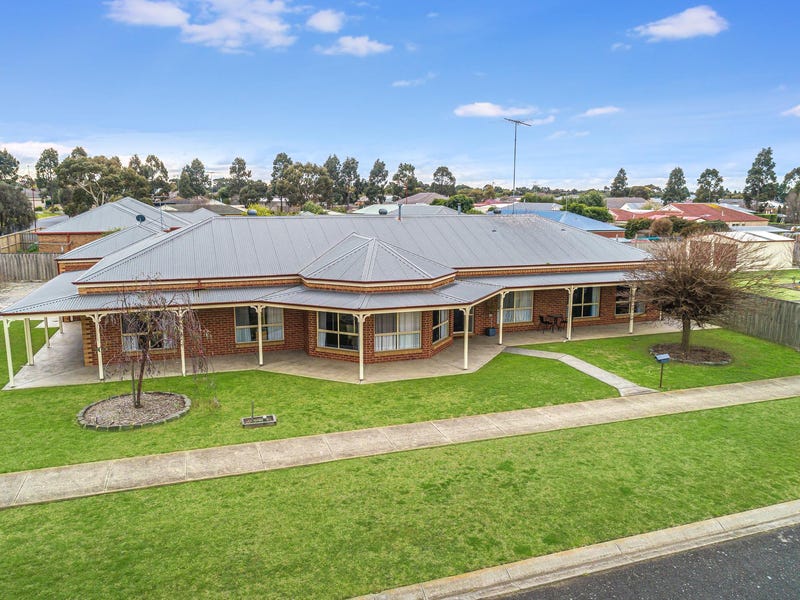 15 Balmaha Avenue, Bannockburn, VIC 3331 - realestate.com.au