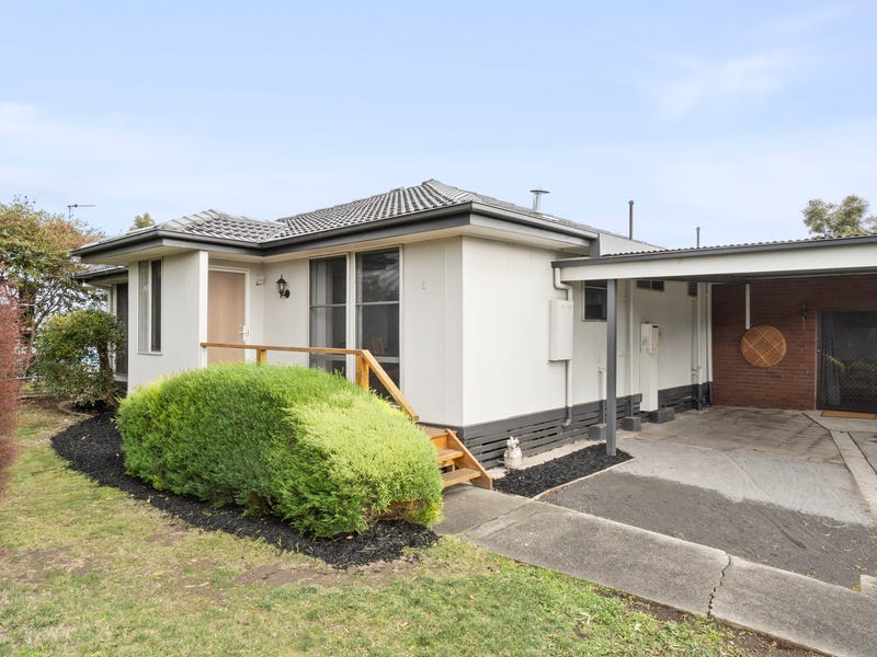 3 Donaldson Street, Colac, Vic 3250 House for Sale