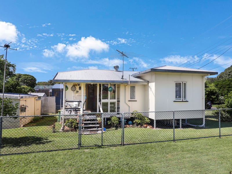 32 Petrie Street, Dunwich, Qld 4183 House for Sale